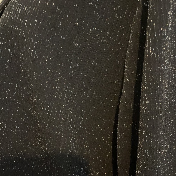 Lightweight Cropped Blazer - Picture 4 of 4